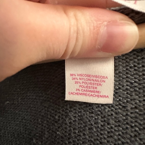 Bundle of Two Sweaters - Picture 9 of 12